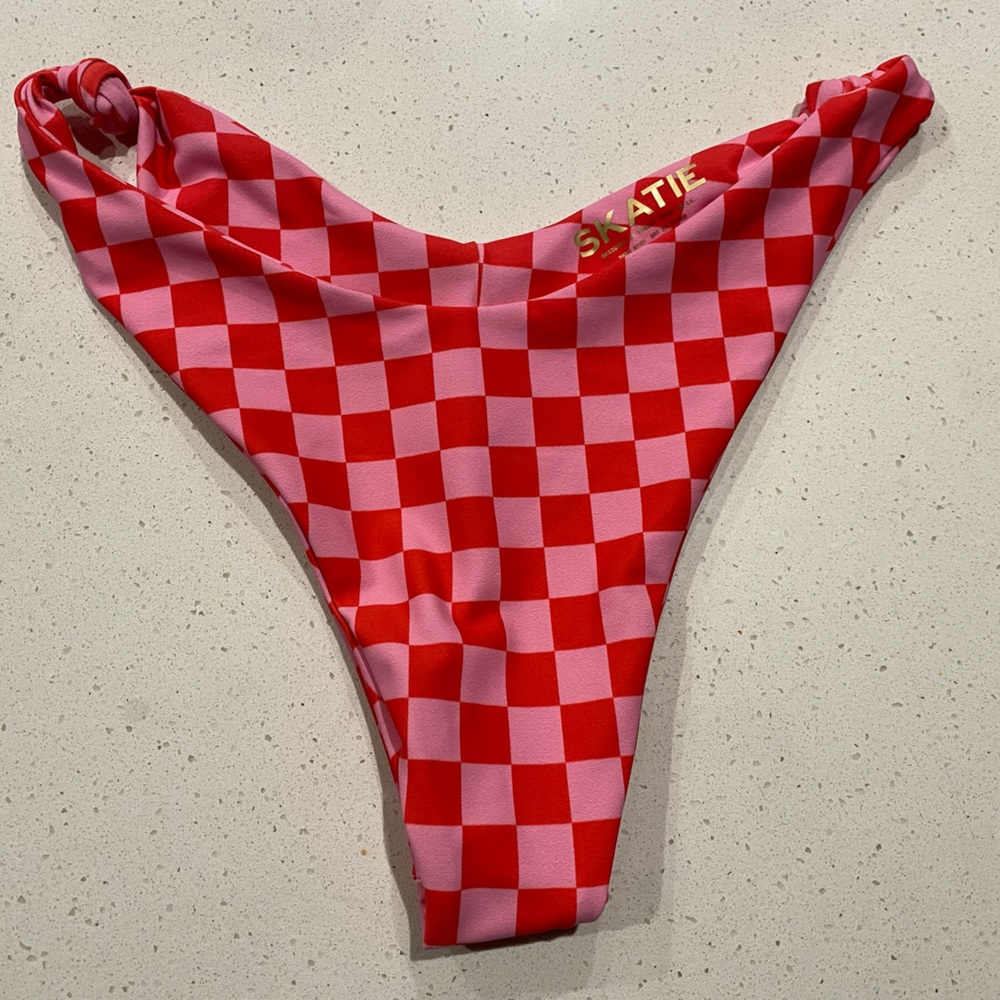 Brand new Skatie Swim Suzanne bottom Daytona style